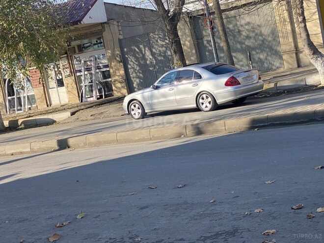 Mercedes E 240 2003, 308,000 km - 2.6 l - İmişli