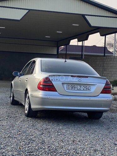 Mercedes E 240 2003, 308,000 km - 2.6 l - İmişli