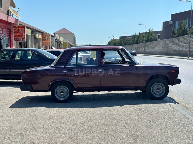 LADA (VAZ) 2107