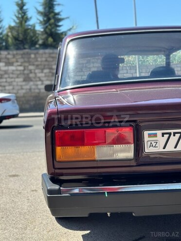 LADA (VAZ) 2107