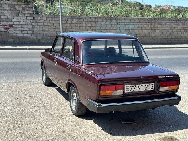 LADA (VAZ) 2107