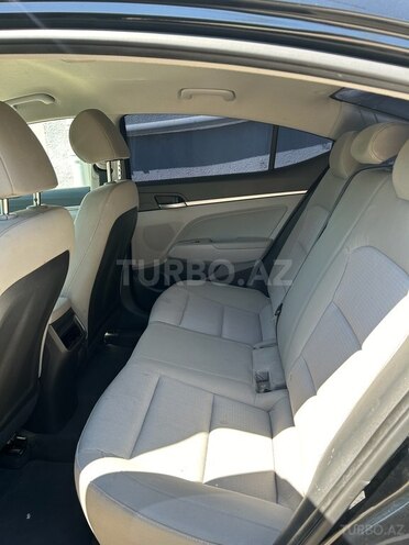 Hyundai Elantra 2017, 51,000 km - 2.0 l - Xaçmaz