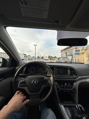 Hyundai Elantra 2017, 51,000 km - 2.0 l - Xaçmaz