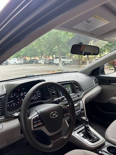 Hyundai Elantra 2017, 51,000 km - 2.0 l - Xaçmaz