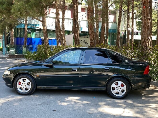 Opel Vectra 1999, 350,000 km - 1.8 l - Sumqayıt