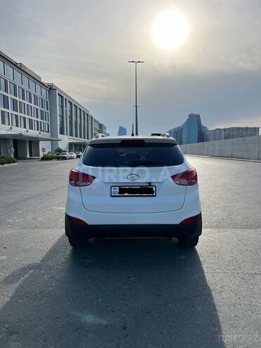 Hyundai ix35 2012, 239,000 km - 2.0 л - Bakı