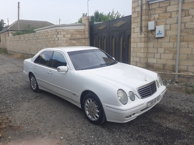 Mercedes E 220 d