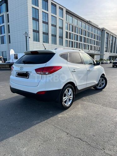 Hyundai ix35 2012, 239,000 km - 2.0 л - Bakı