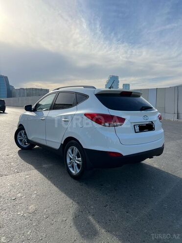 Hyundai ix35 2012, 239,000 km - 2.0 л - Bakı