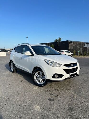 Hyundai ix35 2012, 239,000 km - 2.0 л - Bakı