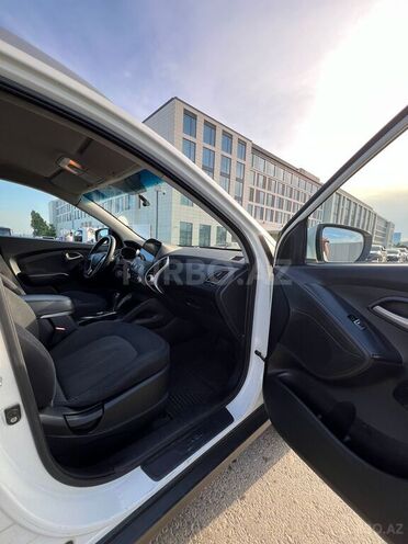 Hyundai ix35 2012, 239,000 km - 2.0 л - Bakı