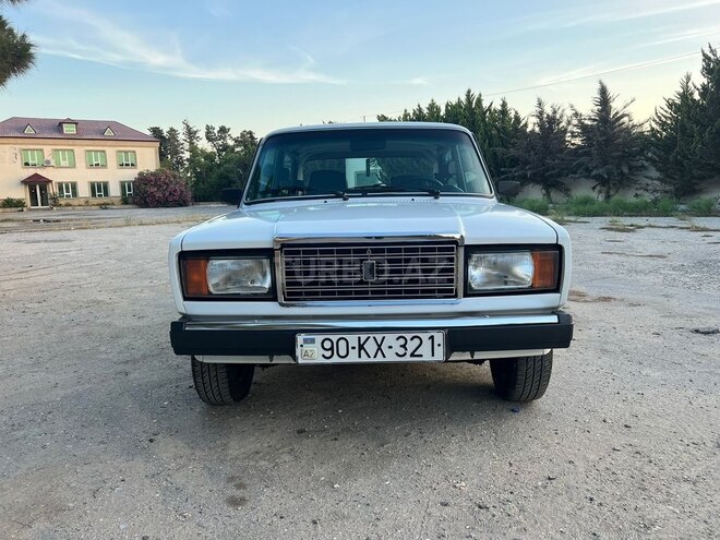 LADA (VAZ) 2107