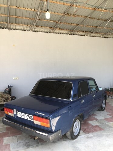 LADA (VAZ) 2107