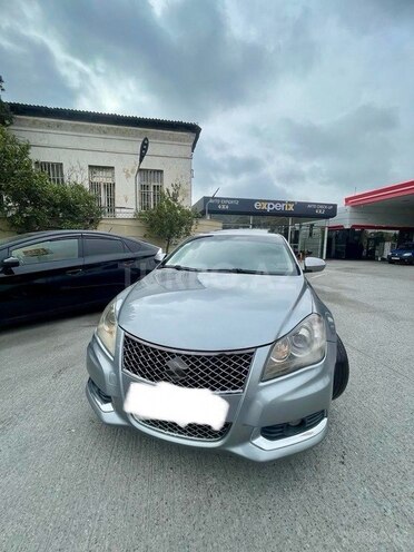 Suzuki Kizashi