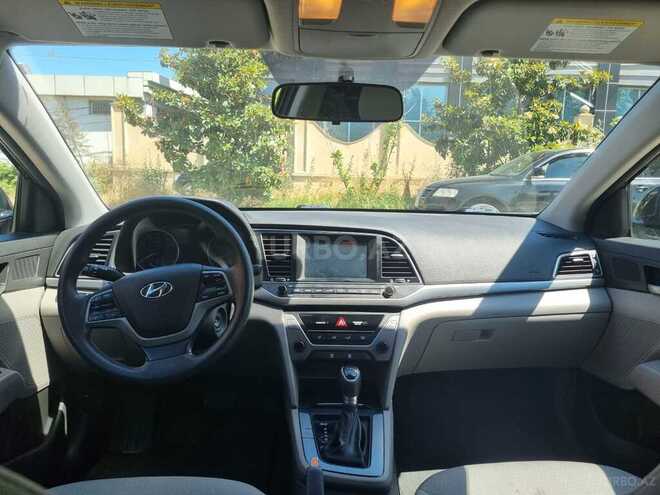 Hyundai Elantra 2017, 51,000 km - 2.0 l - Xaçmaz