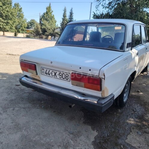 LADA (VAZ) 2107