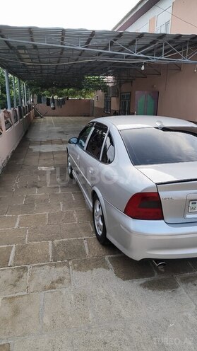 Opel Vectra 1999, 250,000 km - 1.6 l - Bakı