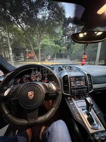 Porsche Cayenne GTS