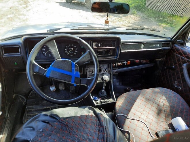 LADA (VAZ) 2107 2005, 68,965 km - 1.6 l - Salyan