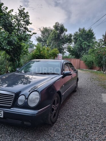 Mercedes E 220 d