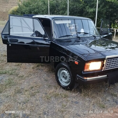 LADA (VAZ) 2107