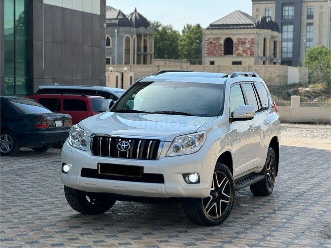 Toyota Land Cruiser Prado