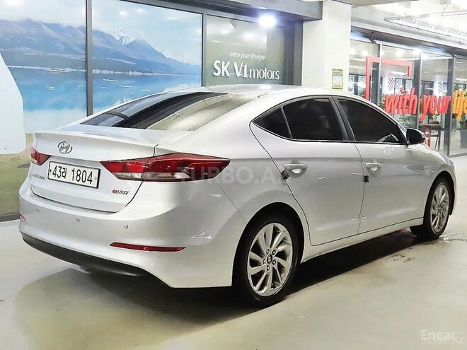 Hyundai Avante 2016, 180,000 km - 1.6 l - Bakı