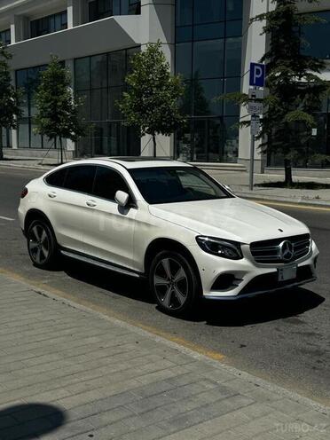 Mercedes GLC 300 4MATIC Coupe 2017, 108,998 km - 2.0 л - Bakı