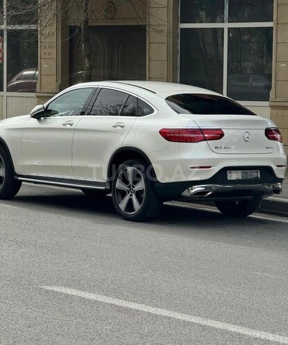 Mercedes GLC 300 4MATIC Coupe 2017, 108,998 km - 2.0 л - Bakı