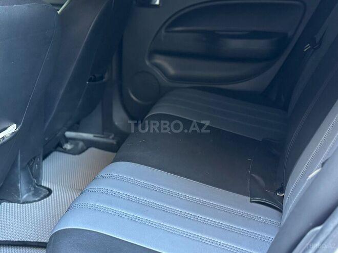 Mitsubishi Attrage 2015, 205,000 km - 1.2 l - Bakı