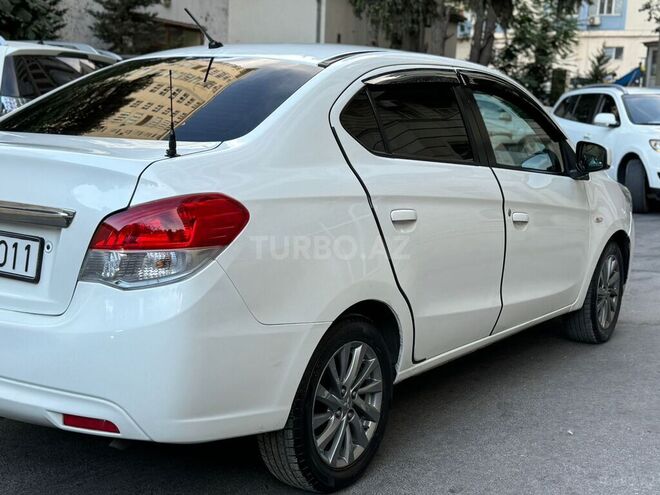 Mitsubishi Attrage 2015, 205,000 km - 1.2 l - Bakı