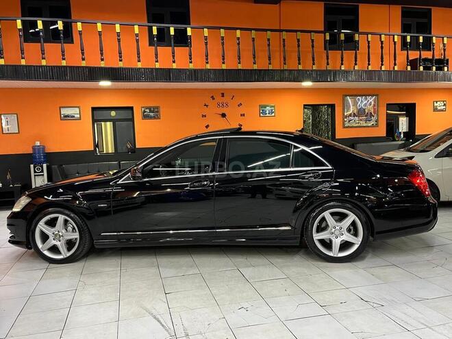 Mercedes S 500