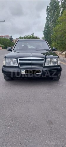Mercedes E 220 1994, 353,000 km - 2.2 l - Bakı