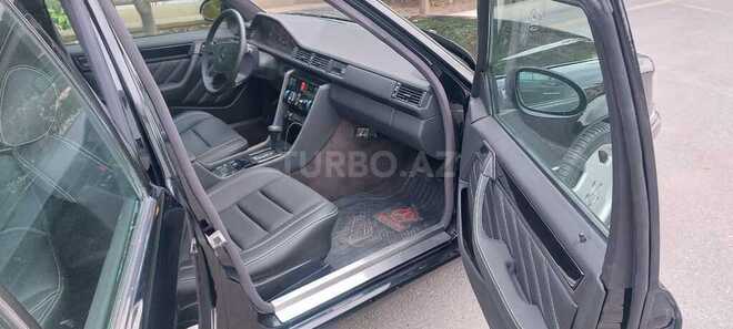 Mercedes E 220 1994, 353,000 km - 2.2 l - Bakı