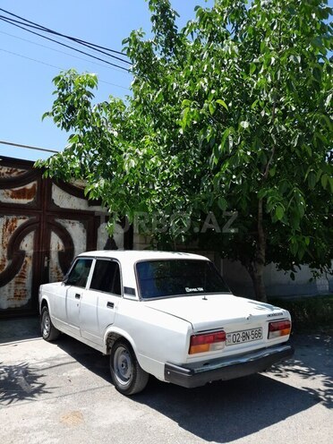 LADA (VAZ) 2107