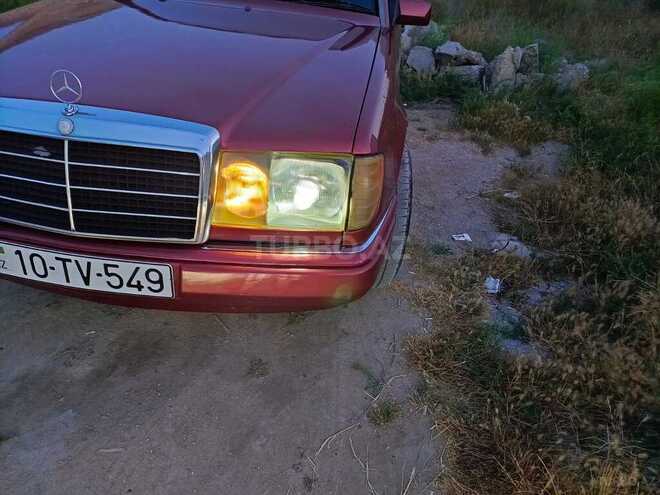 Mercedes E 220