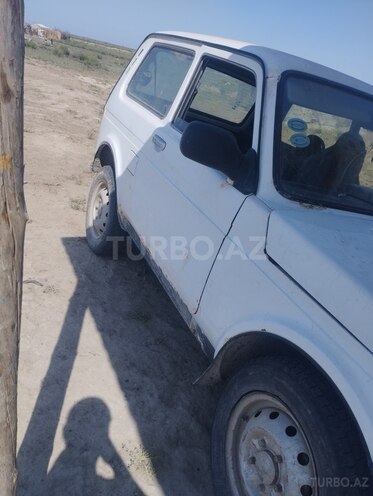 LADA (VAZ) Niva 2013, 180,000 km - 1.7 л - Salyan