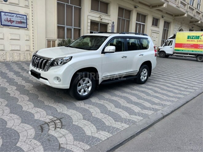 Toyota Land Cruiser Prado