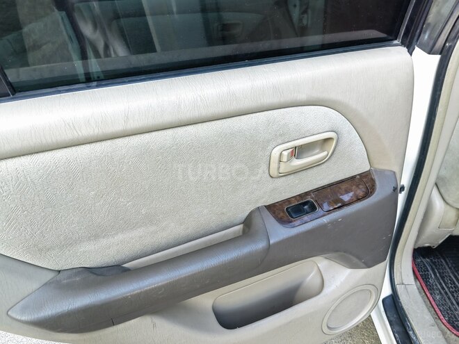 Toyota Harrier 2002, 313,352 km - 2.2 l - Bakı