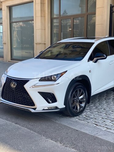 Lexus NX 300