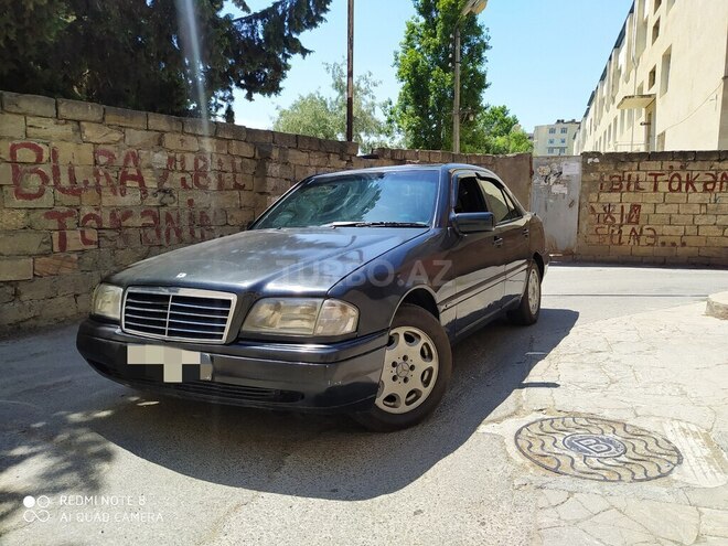 Mercedes C 220