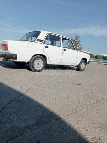 LADA (VAZ) 2107