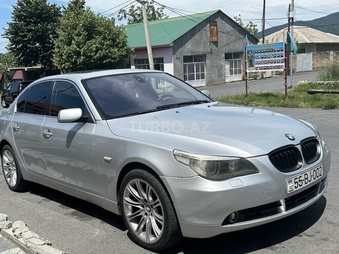 BMW 530