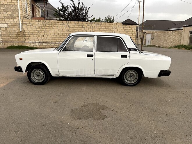 LADA (VAZ) 2107