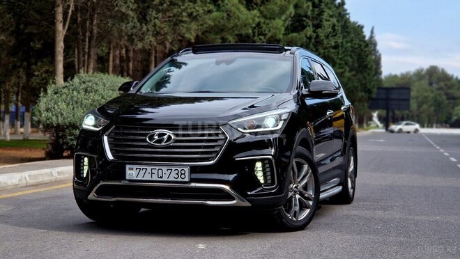 Hyundai Grand Santa Fe