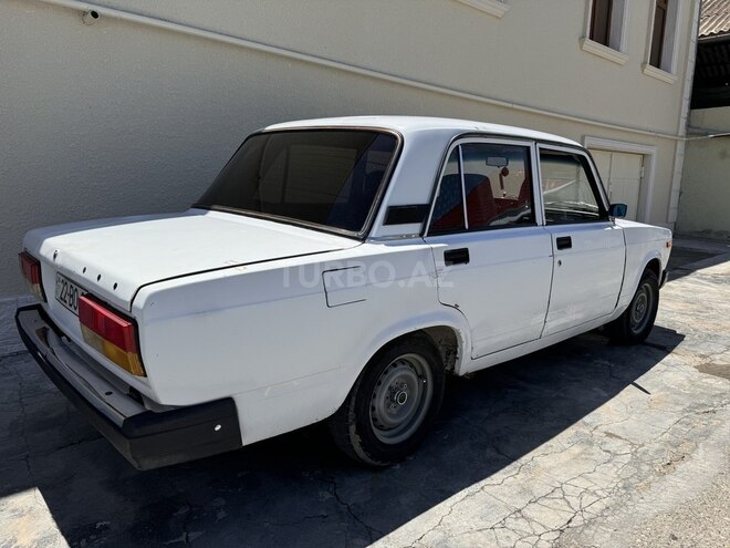 LADA (VAZ) 2107