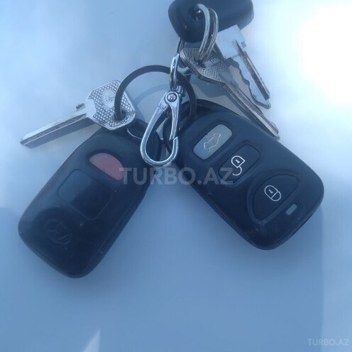 LADA (VAZ) 2107 2003, 26,200 km - 1.5 l - Salyan