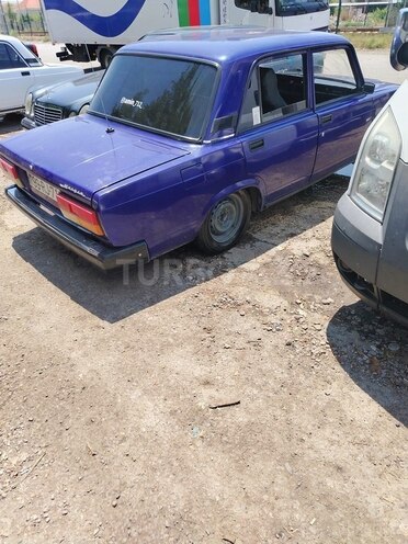 LADA (VAZ) 2107