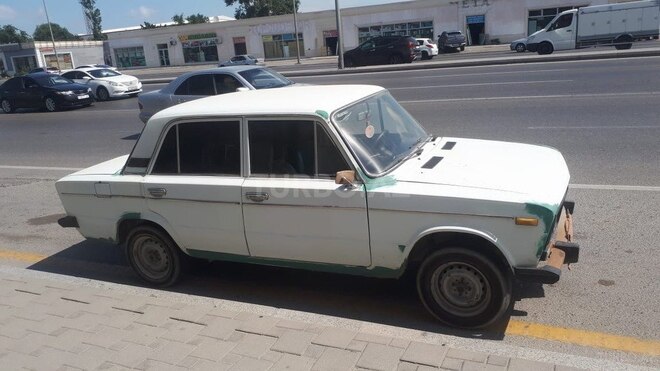 LADA (VAZ) 2106