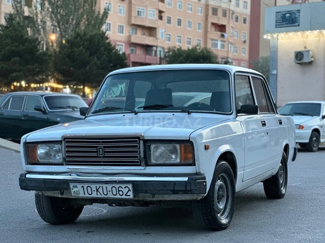 LADA (VAZ) 2107